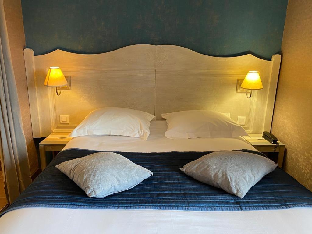 פונטרליה Hotel Saint-Pierre מראה חיצוני תמונה