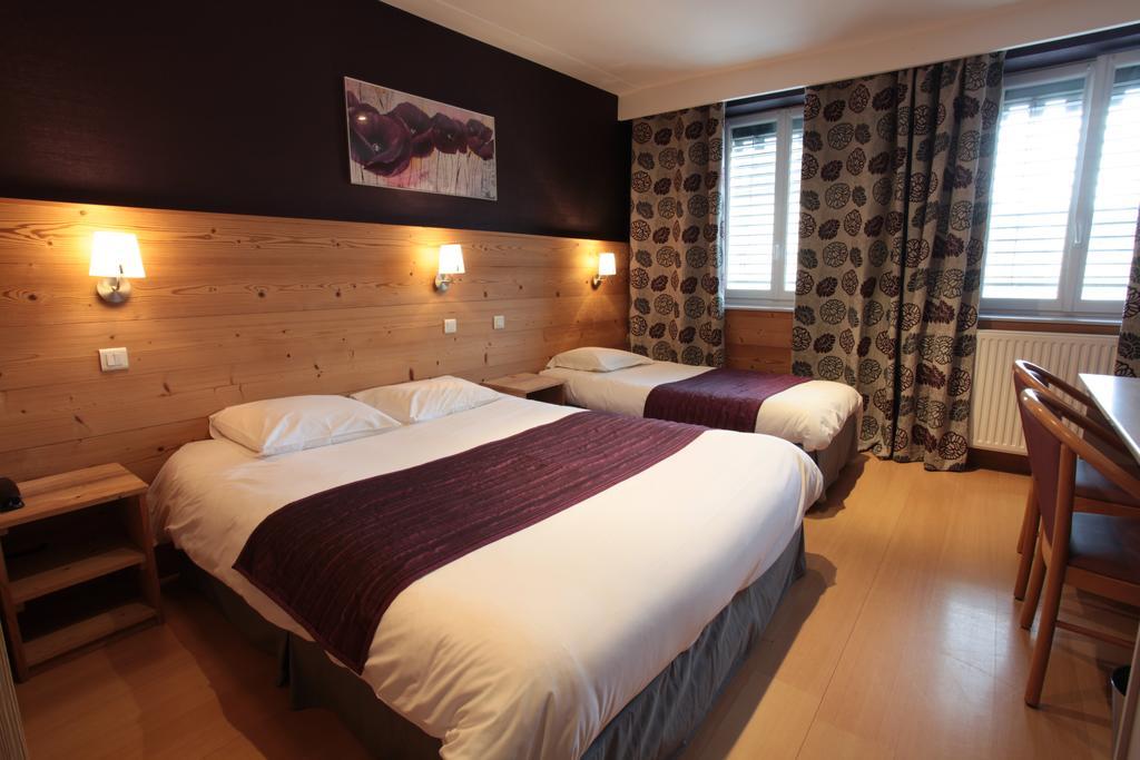 פונטרליה Hotel Saint-Pierre מראה חיצוני תמונה
